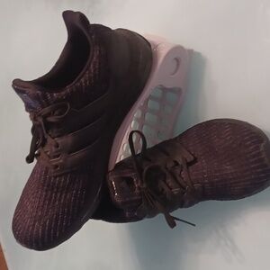 Womens ADIDAS  ULTRA BOOST BLACK Sneaker GUC Size 9.5 RUNNING